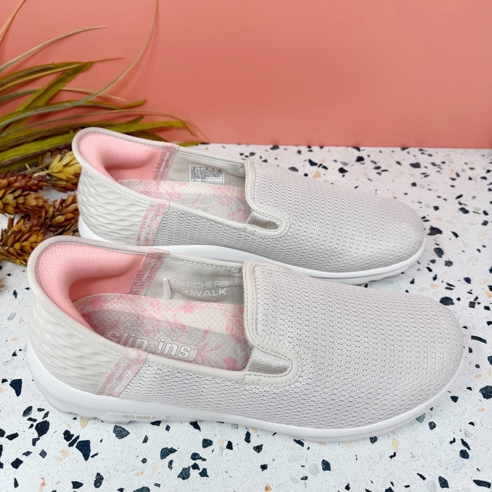 Skechers Go Walk Flex Women’s Slip Ins Cream Comfort Sneakers Sz 10 - Picture 6 of 10